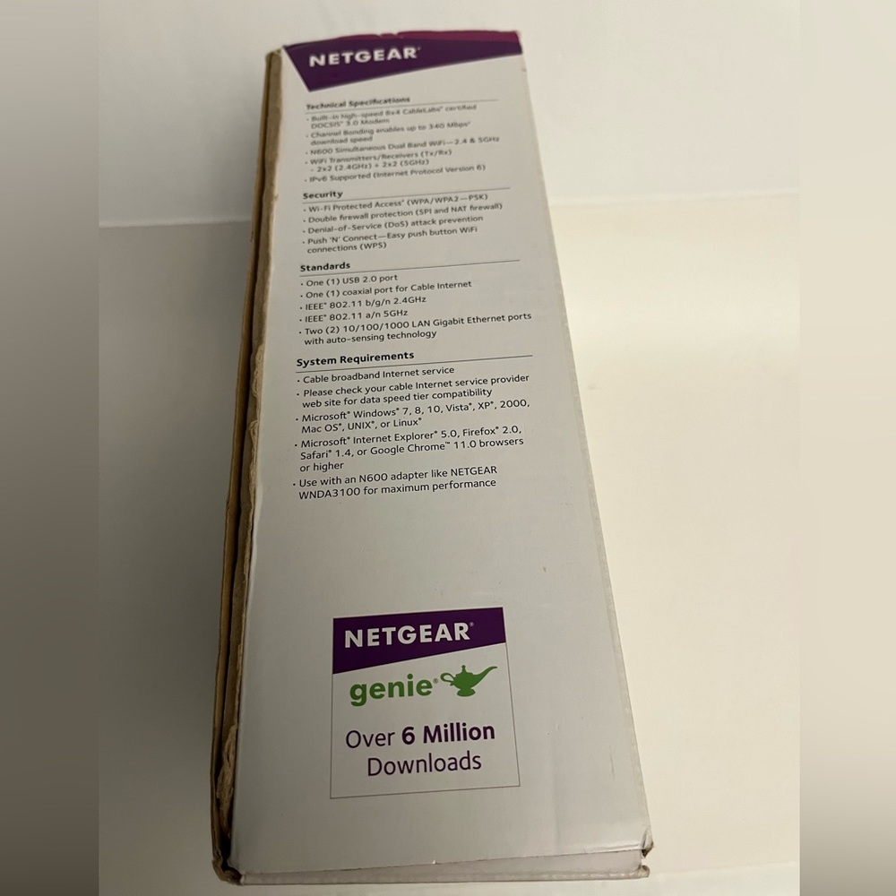 NETGEAR N600 WiFi DOCSIS 3.0 Cable Modem Router (C3700 - Picture 3 of 4